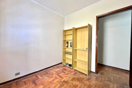 Casa à venda com 219m², 3 quartos e 2 vagasQuarto 3
