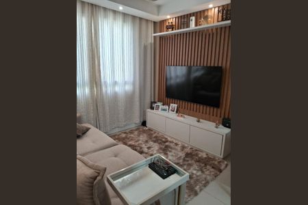 Sala de apartamento para alugar com 2 quartos, 45m² em Recreio dos Bandeirantes, Rio de Janeiro