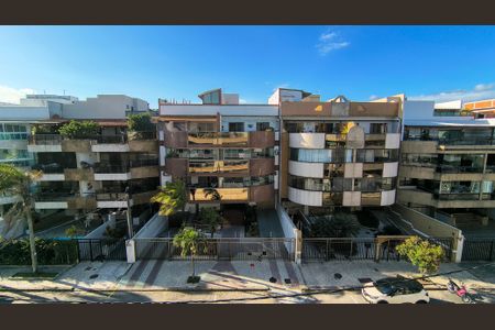 Apartamento para alugar com 280m², 3 quartos e 4 vagas Apartamento para alugar com 280m², 3 quartos e 4 vagasSacada da Suíte 1 e 2