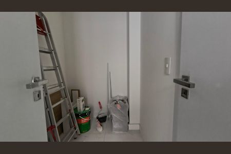 Apartamento para alugar com 280m², 3 quartos e 4 vagas Apartamento para alugar com 280m², 3 quartos e 4 vagasQuarto