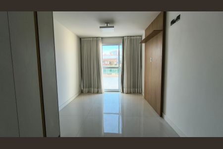 Apartamento para alugar com 280m², 3 quartos e 4 vagas Apartamento para alugar com 280m², 3 quartos e 4 vagasSuíte 2