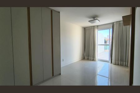 Apartamento para alugar com 280m², 3 quartos e 4 vagas Apartamento para alugar com 280m², 3 quartos e 4 vagasSuíte 2