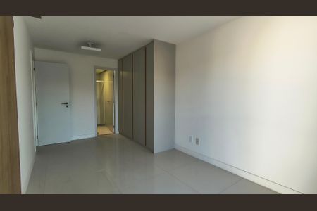 Apartamento para alugar com 280m², 3 quartos e 4 vagas Apartamento para alugar com 280m², 3 quartos e 4 vagasSuíte 2