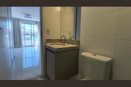 Apartamento para alugar com 280m², 3 quartos e 4 vagas Apartamento para alugar com 280m², 3 quartos e 4 vagasBanheiro da Suíte 2