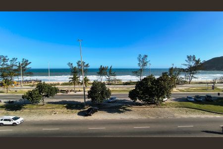 Apartamento para alugar com 280m², 3 quartos e 4 vagas Apartamento para alugar com 280m², 3 quartos e 4 vagasVaranda