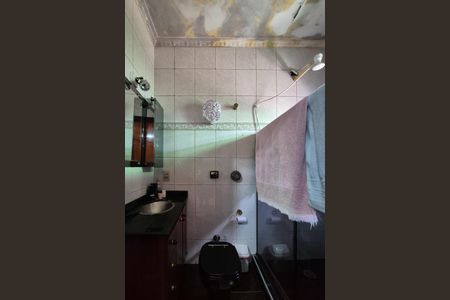 Banheiro da Suíte de casa à venda com 4 quartos, 374m² em Vila Santa Luzia, São Bernardo do Campo