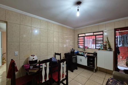 Casa à venda com 374m², 4 quartos e 2 vagassala/cozinha - casa 2