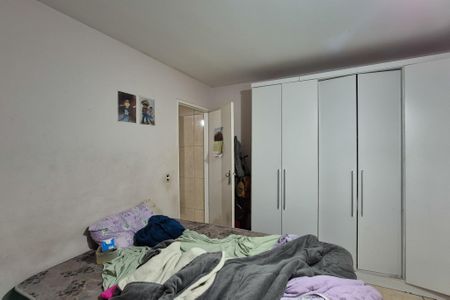 Casa à venda com 374m², 4 quartos e 2 vagasQuarto - casa 2