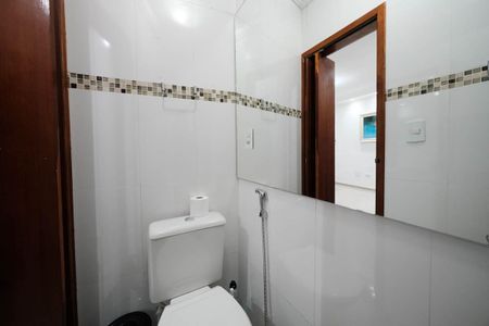 Banheiro de casa de condomínio à venda com 1 quarto, 38m² em Jardim Brasilia, São Paulo