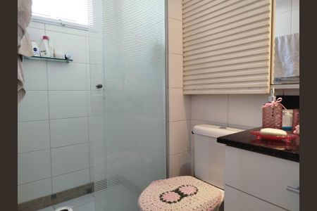 Apartamento à venda com 93m², 3 quartos e 2 vagas Apartamento à venda com 93m², 3 quartos e 2 vagasBanheiro 2