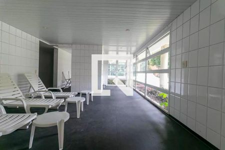 Apartamento à venda com 93m², 3 quartos e 2 vagas Apartamento à venda com 93m², 3 quartos e 2 vagasSauna