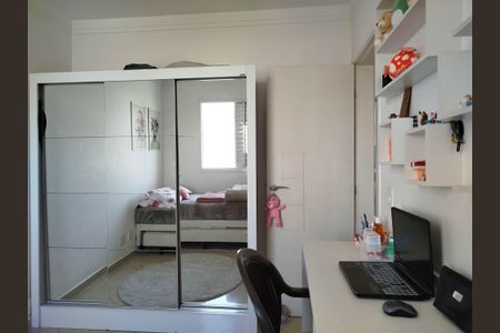 Apartamento à venda com 93m², 3 quartos e 2 vagas Apartamento à venda com 93m², 3 quartos e 2 vagasQuarto 2