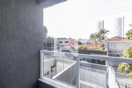 Casa à venda com 146m², 3 quartos e 2 vagas Casa à venda com 146m², 3 quartos e 2 vagasVaranda
