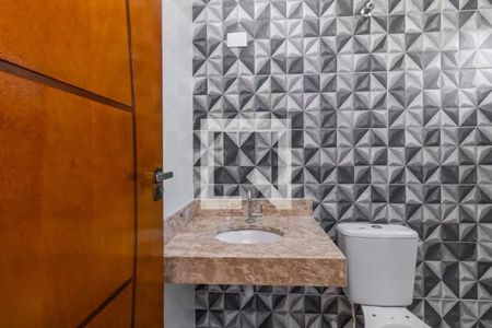 Casa à venda com 146m², 3 quartos e 2 vagas Casa à venda com 146m², 3 quartos e 2 vagasBanheiro