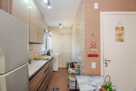 Apartamento à venda com 51m², 2 quartos e 1 vaga Apartamento à venda com 51m², 2 quartos e 1 vagaCozinha e Área de Serviço