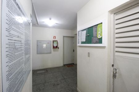 Apartamento à venda com 42m², 1 quarto e sem vagaCorredor