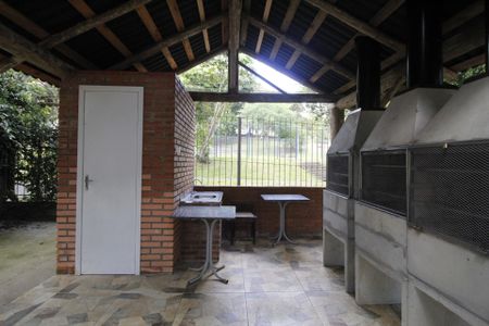 Apartamento à venda com 42m², 1 quarto e sem vagaÁrea comum - Churrasqueira