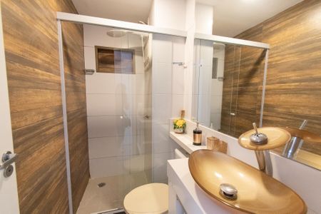 Apartamento para alugar com 35m², 2 quartos e sem vaga Apartamento para alugar com 35m², 2 quartos e sem vagaBanheiro