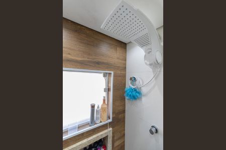 Casa à venda com 105m², 2 quartos e 3 vagasBanheiro 