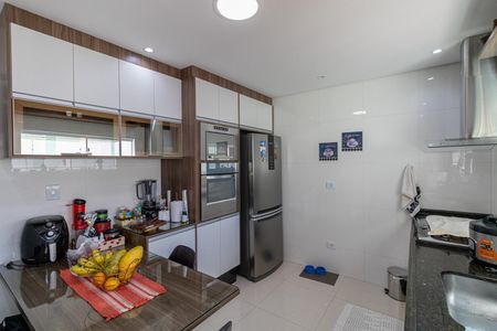 Casa à venda com 105m², 2 quartos e 3 vagasCozinha 