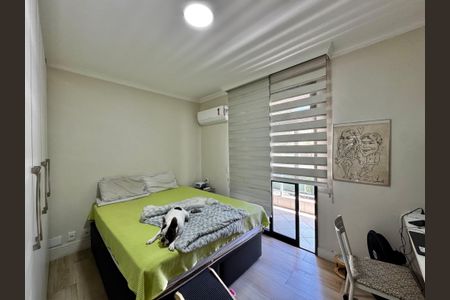 Apartamento à venda com 176m², 4 quartos e 3 vagasSuíte 2