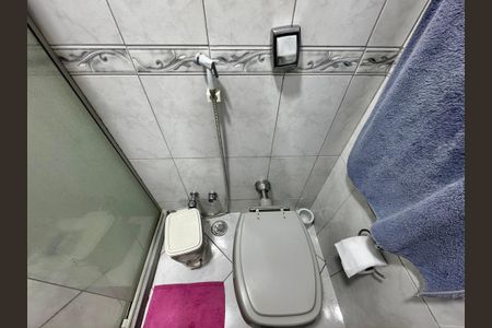 Apartamento à venda com 176m², 4 quartos e 3 vagasBanheiro Social