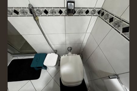 Apartamento à venda com 176m², 4 quartos e 3 vagasSuíte 2 - Banheiro