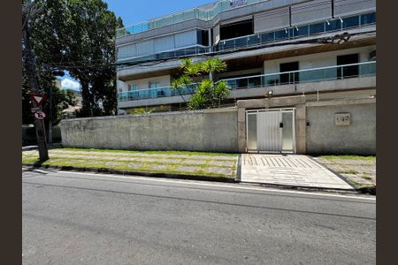 Apartamento à venda com 176m², 4 quartos e 3 vagasFachada