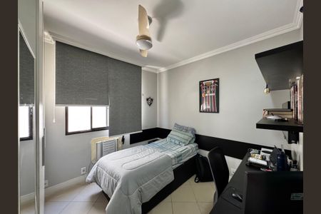 Apartamento à venda com 176m², 4 quartos e 3 vagasQuarto 2