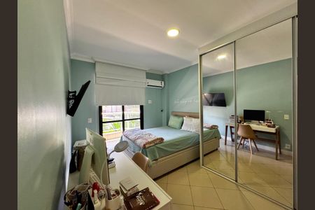 Apartamento à venda com 176m², 4 quartos e 3 vagasSuíte 1