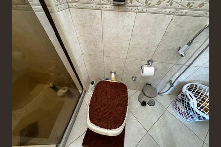 Apartamento à venda com 176m², 4 quartos e 3 vagasSuíte 1 - Banheiro