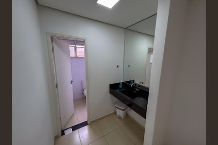 Apartamento à venda com 73m², 3 quartos e 1 vaga Apartamento à venda com 73m², 3 quartos e 1 vagaBanheiro