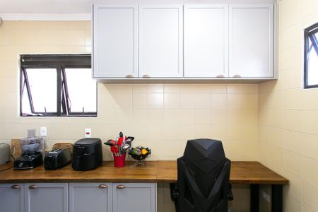 Apartamento à venda com 111m², 3 quartos e 3 vagasEscritório