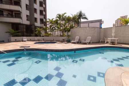 Apartamento à venda com 111m², 3 quartos e 3 vagasÁrea comum - Piscina