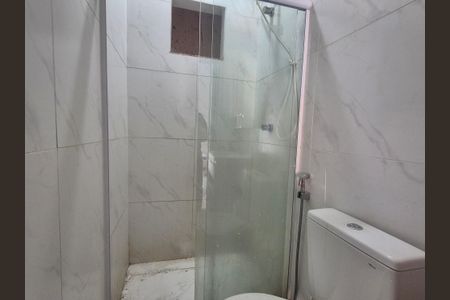 Casa de condomínio à venda com 120m², 2 quartos e 1 vagaBanheiro 2
