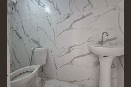 Casa de condomínio à venda com 120m², 2 quartos e 1 vagaBanheiro 