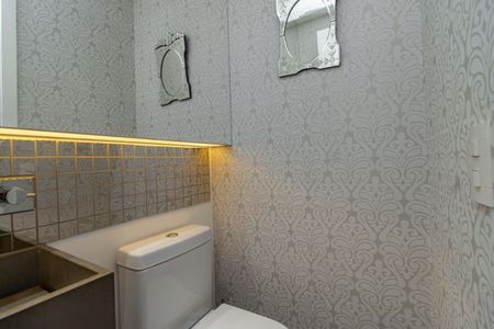 Apartamento à venda com 110m², 3 quartos e 2 vagas Apartamento à venda com 110m², 3 quartos e 2 vagasLavabo