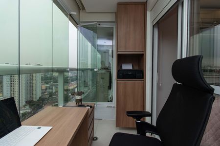 Apartamento à venda com 110m², 3 quartos e 2 vagas Apartamento à venda com 110m², 3 quartos e 2 vagasVaranda da Suíte