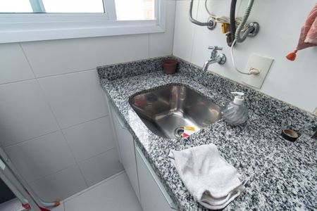 Apartamento à venda com 110m², 3 quartos e 2 vagas Apartamento à venda com 110m², 3 quartos e 2 vagasÁrea de Serviço