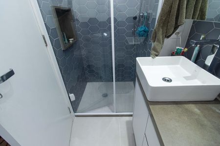 Apartamento à venda com 110m², 3 quartos e 2 vagas Apartamento à venda com 110m², 3 quartos e 2 vagasBanheiro