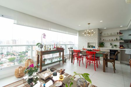 Apartamento à venda com 110m², 3 quartos e 2 vagas Apartamento à venda com 110m², 3 quartos e 2 vagasVaranda