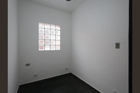 Casa à venda com 134m², 3 quartos e 2 vagasQuarto de Serviço