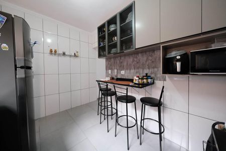 Casa de condomínio à venda com 58m², 2 quartos e 1 vagaCozinha