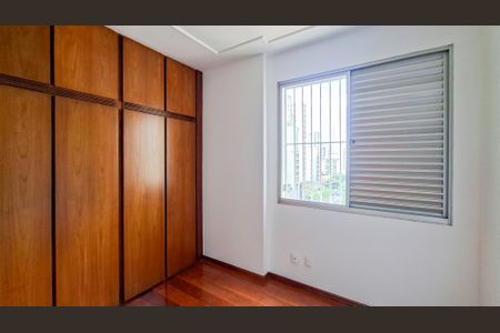 Apartamento para alugar com 115m², 3 quartos e 2 vagasQuarto 2