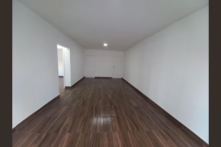 Apartamento para alugar com 100m², 2 quartos e 1 vagaSala