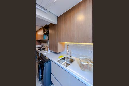 Apartamento à venda com 69m², 2 quartos e 1 vagaÁrea de Serviço