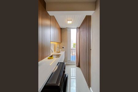 Apartamento à venda com 69m², 2 quartos e 1 vagaÁrea de Serviço