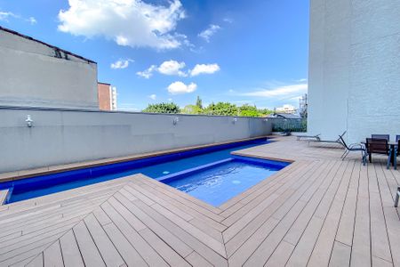 Apartamento à venda com 69m², 2 quartos e 1 vagaÁrea comum - Piscina