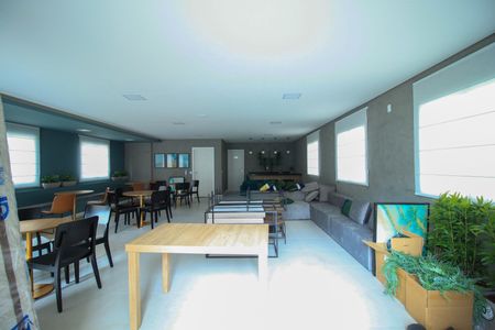 Apartamento para alugar com 35m², 2 quartos e sem vaga