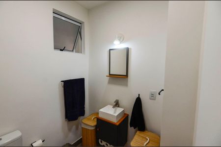 Apartamento à venda com 77m², 3 quartos e sem vagaBanheiro